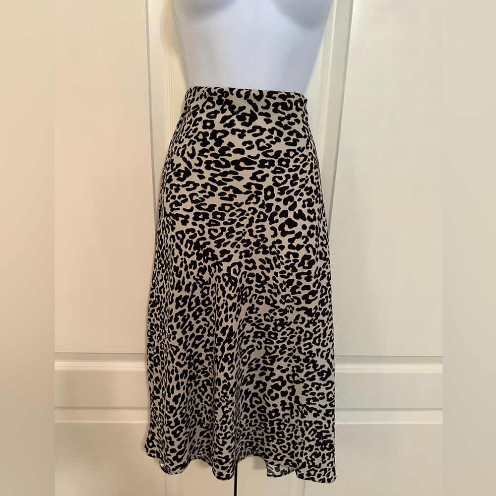 Loft leopard print maxi skirt small petite